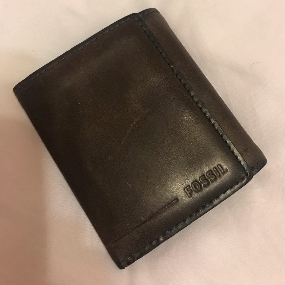 Men’s FOSSIL wallet tri-fold